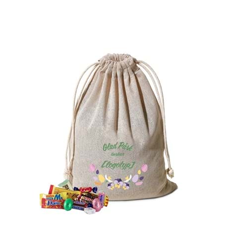 Påsksäck med godis, mellan