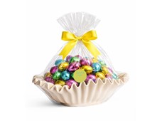 Produktbild Oval keramikskål med påskgodis